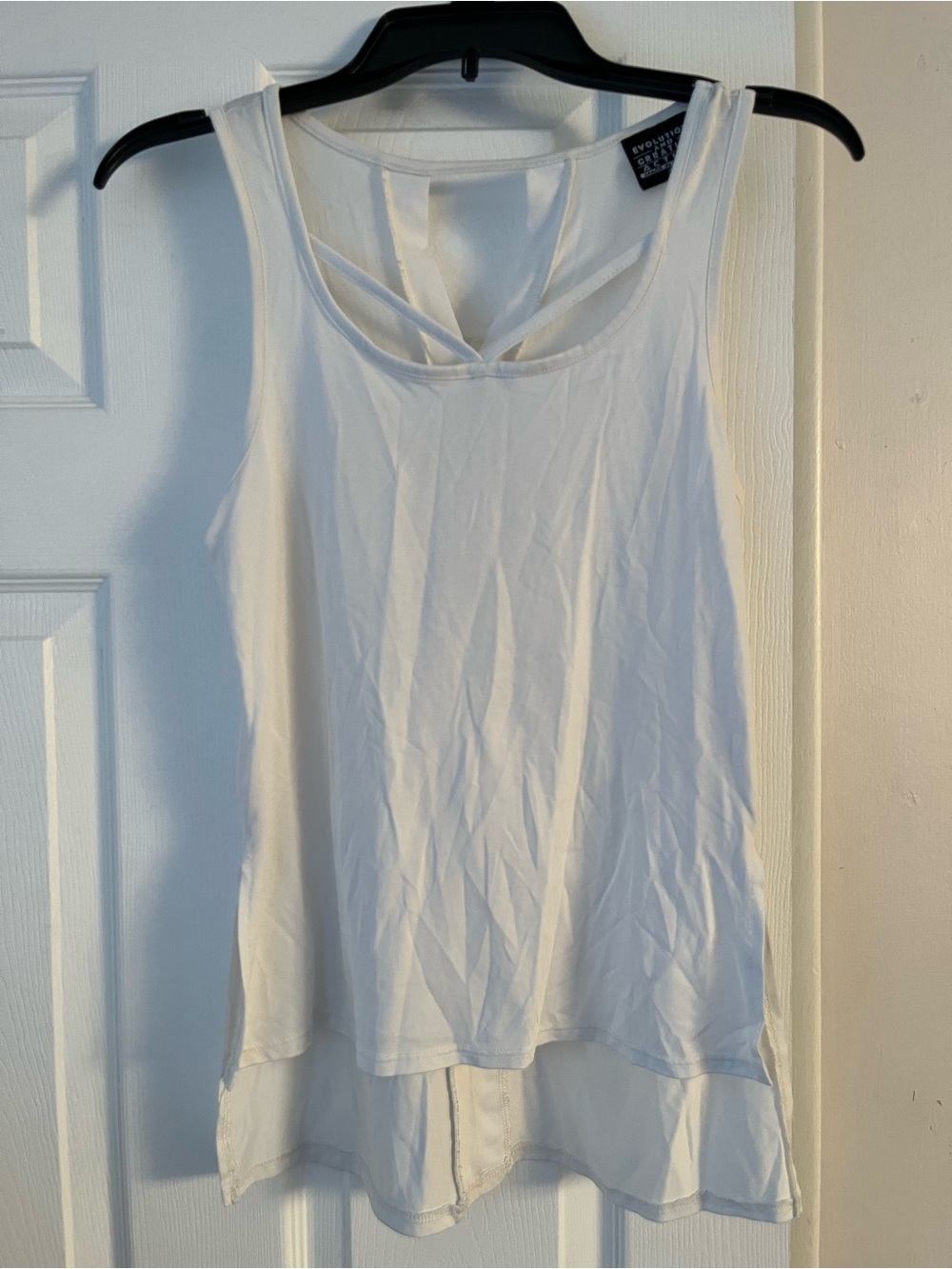 Evolution and Creation Active White Cutout Back High Low Workout Tank Top XS